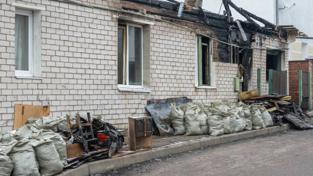 24/7 Emergency Fire Damage Removal experts in Davis, CA
